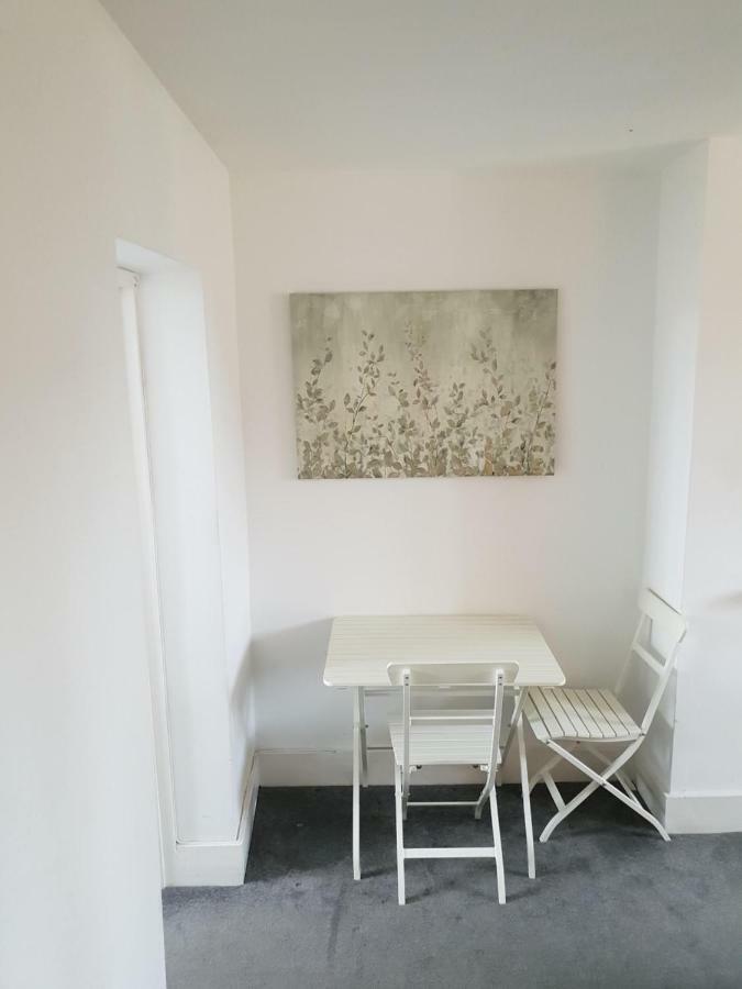 Central Windsor Apartments Esterno foto